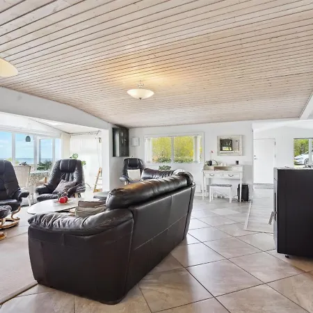 Annabeth - 300m To The Inlet In The Liim Fiord By Interhome *